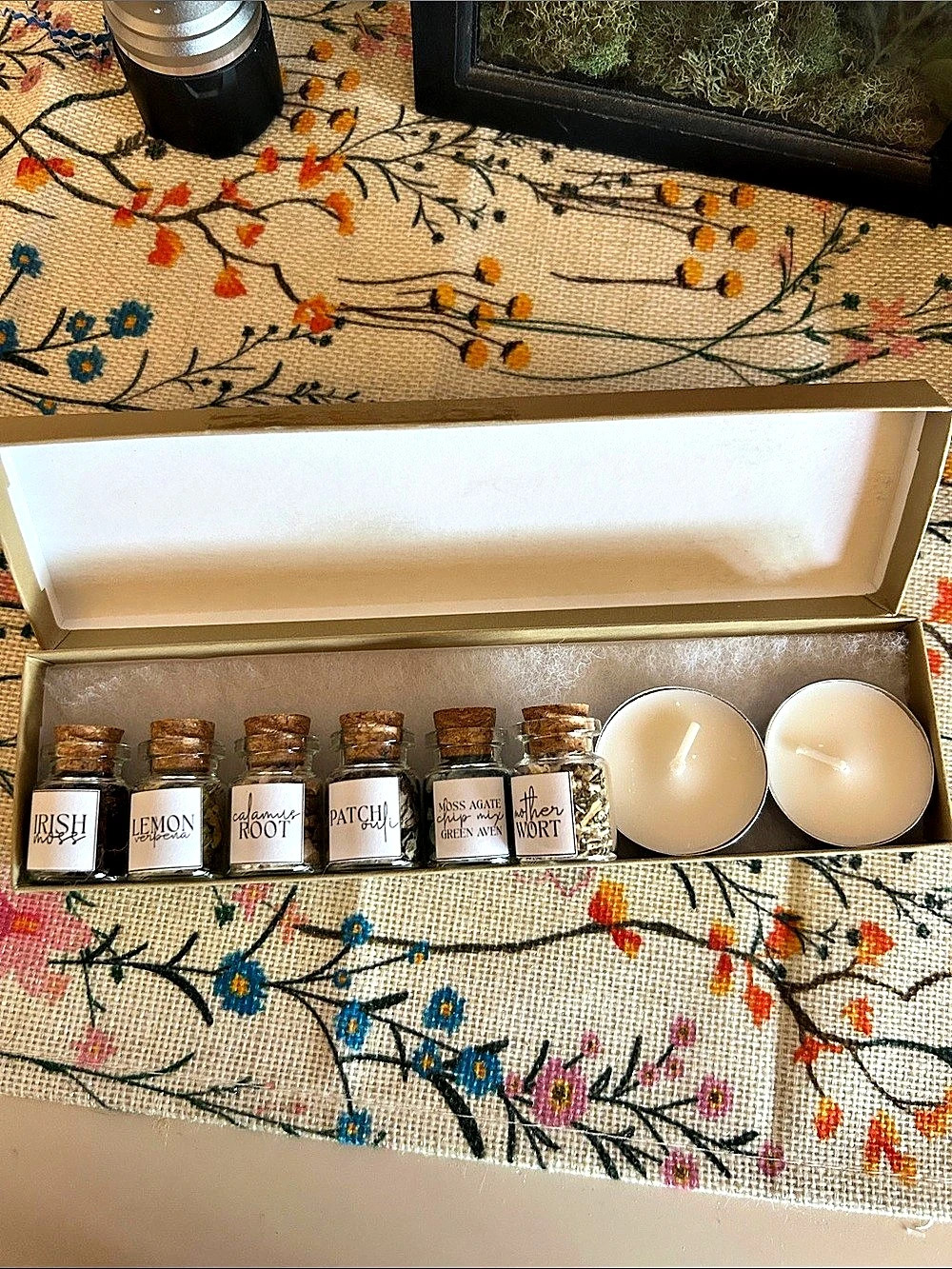 Moonstreet road opener mini tea light candle dressing set